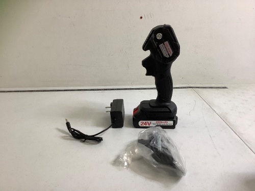 Mini Chainsaw, No Blade, Powers Up, E-Comm Return - Lot 263