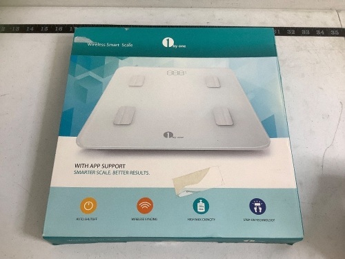 Wireless Smart Scale, Powers Up, E-Commerce Return - Lot 315