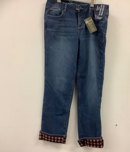 Natural Reflections Womens Jeans, Size 6, Appears New - Lot 325