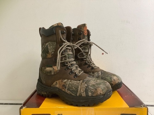 Women's SHE Boots, 7M, E-Commerce Return - Lot 399