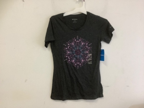 Women's Columbia Shirt, S, Appears New - Lot 461