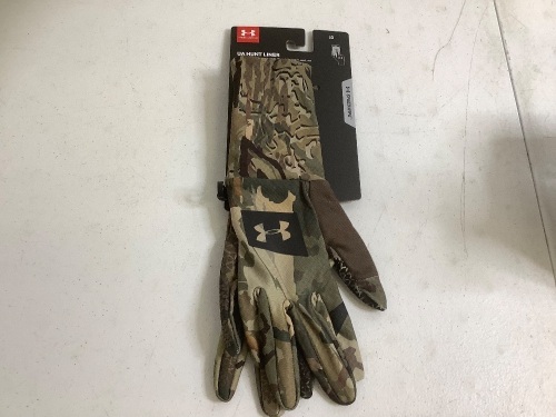 UnderArmour Hunting Gloves, L, Appears New - Lot 524
