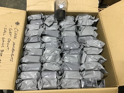 Lot of (100) Clock Movement Kits  - Lot 375