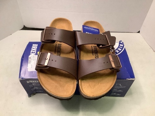 Birkenstocks, Ladies 10, Appears New - Lot 111