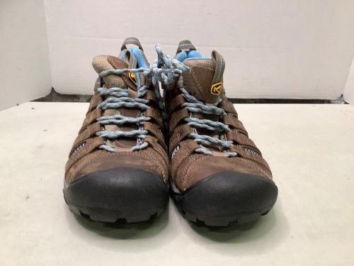 Keen Women's Hiking Boots, 7, Ecommerce Return - Lot 437