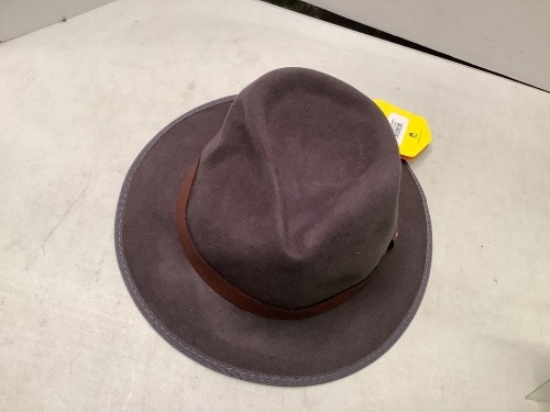 Sunday Afternoons Jasper Hat, Large, Ecommerce Return - Lot 467