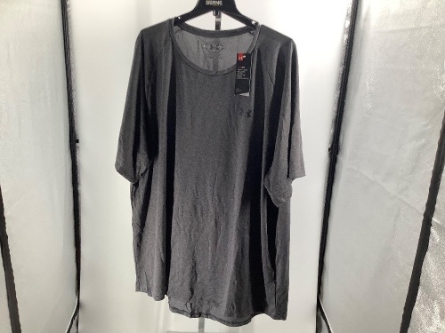 Under Armour Men's Shirt, 5XL, Appears new - Lot 509