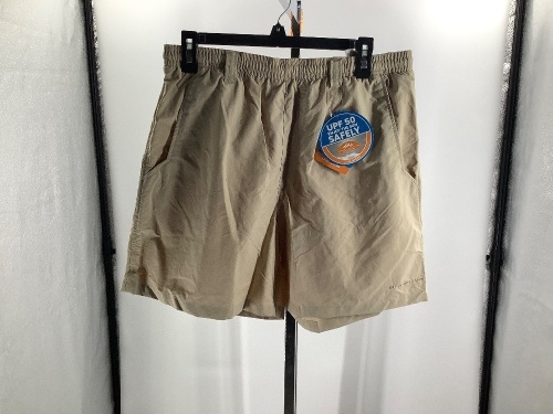 Columbia Men's Backcast Water Short, Men's Medium, Appears New - Lot 597