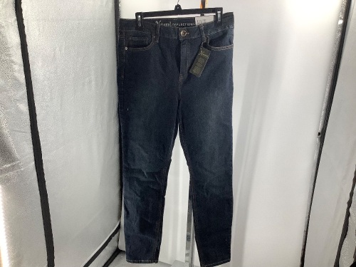 Natural Reflectioins Women's Jeans, 14, Appears New - Lot 602
