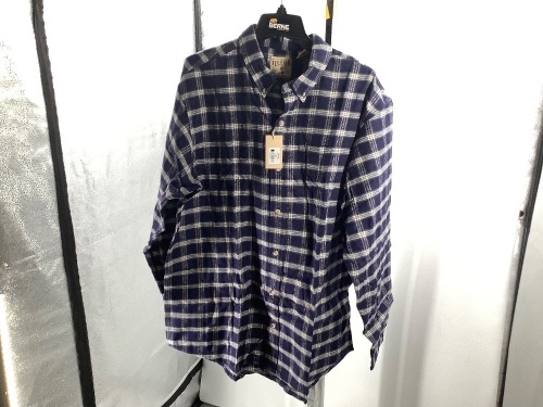 Red Head Men's Flannel, XLarge, Appears New - Lot 695