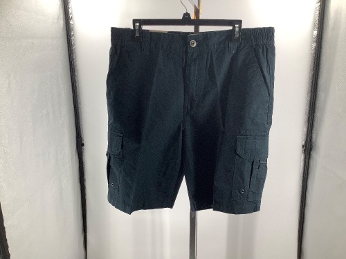 Red Head Men's Shorts, 36, Appears New - Lot 710