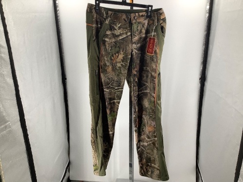 SHE EXP Fleece Pant, Medium, Appears New - Lot 714