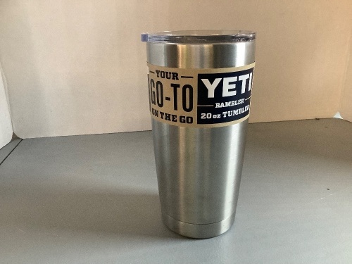 Yeti Rambler 20oz Tumbler, Ecommerce Return, Lid Missing Pieces - Lot 775