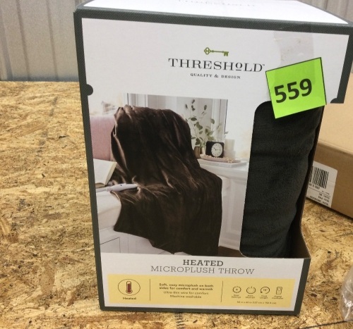 Threshold Heated Microplush Throw - Lot 559