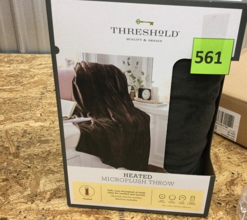 Threshold Heated Microplush Throw - Lot 561