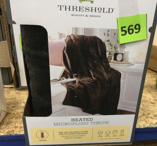 Threshold Heated Microplush Throw - Lot 569