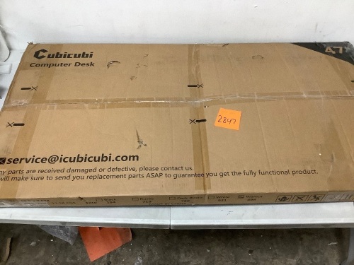 Cubicubi 47" Computer Desk - Lot 2847