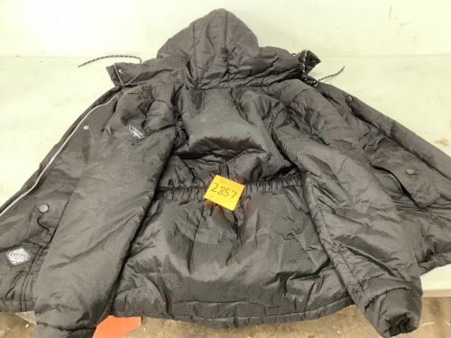 Black Coat - Lot 2857