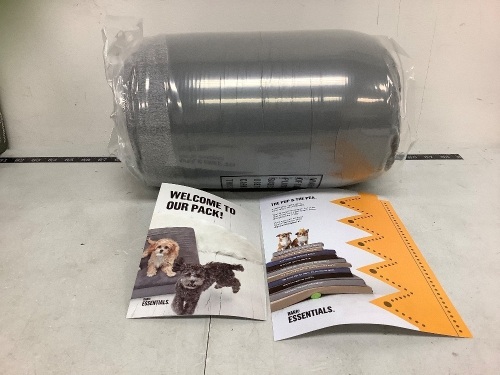 Barkbox Memory Foam Platform Dog Bed, New - Lot 583