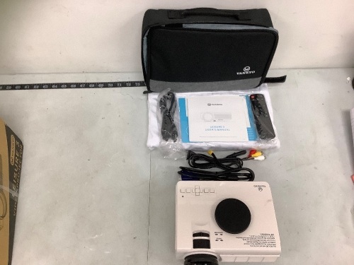 Vankyo Leisure 3 Video Projector, Powers Up, E-Commerce Return - Lot 594