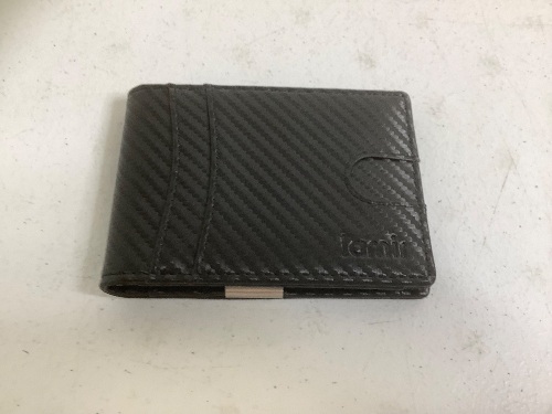 Lamir Wallet, Appears New - Lot 674