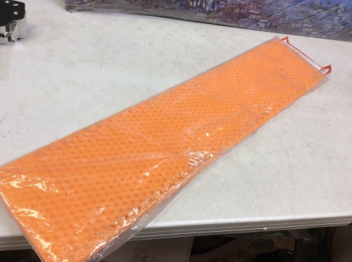 Portable Tow Truck Traction Mats, Orange - Appear New - Lot 342