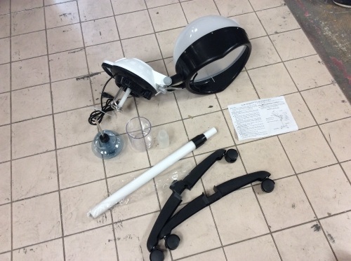 Hair Steamer - Appears New - Lot 524