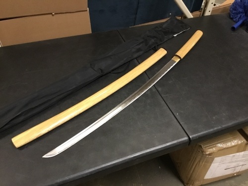 MAKOTO Raiden Series ShinWood Sharp Katana 39" Carbon Steel - E-Comm Return, Appears New  - Lot 534