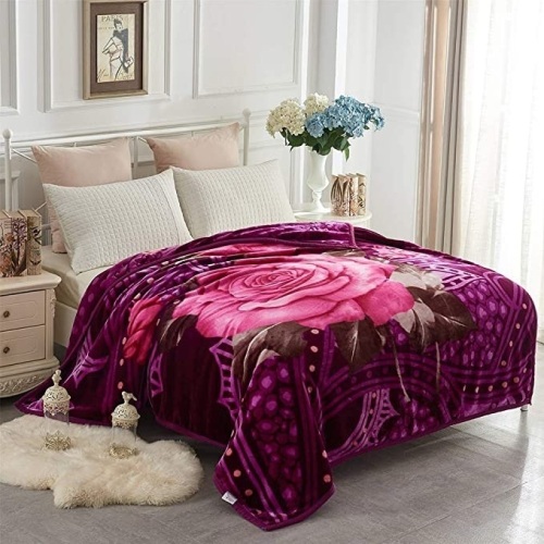 JYK Heavy Korean Faux Mink Fleece Blanket, 5 LB - Appears New   - Lot 594
