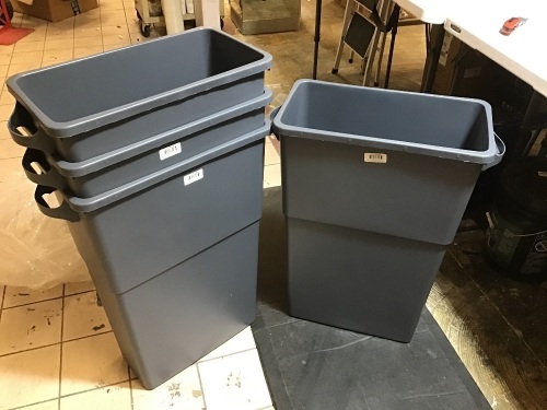Lot of (4) Genuine Joe GJO60465 Plastic Space Saving Waste Container, 23 gallon - E-Comm Returns, Appear New - Lot 633