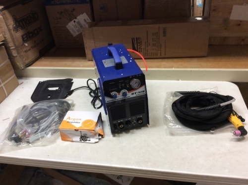 Plasma Cutter Tig Welder CT520 TIG MMA 3 in 1 Non-Touch Pilot Arc Torch 110/220V - E-Comm Return, Unknown Condition - Lot 821