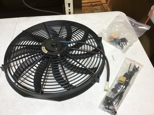 17" Exhaust Fan - Appears New in Damaged Box - Lot 892