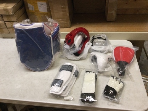 Taekwondo Equipment. New - Lot 1149a