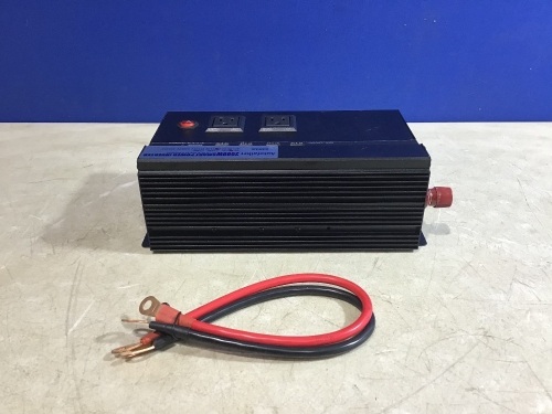 Power Inverter with Battery Charger  - Lot 1010