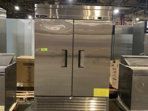 Argus ARGF49-FDHC 43 cu. ft. 2-Door Bottom Mount Reach-In Freezer 54″W. Does Not Get Cold. For Repair or Parts - Lot 252