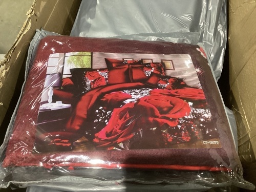 Lot of (25) Bedding Sets - Lot 951