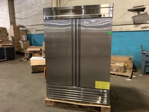 Kratos Refrigeration 69K-774 2 Door Reach-in Freezer, 46 Cu. Ft. Does Not Get Cold. For Repair or Parts - Lot 258