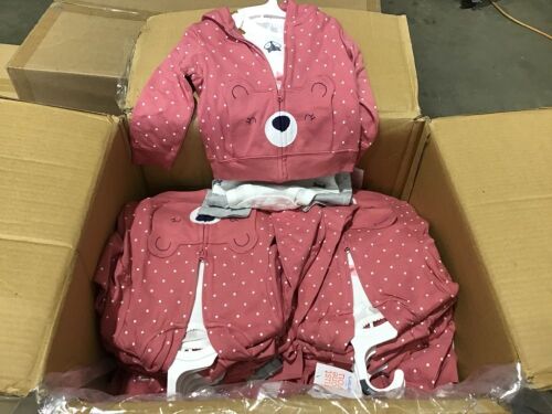 Case of (25) 3 Piece Bear Infant Outfits, 18 M - Lot 1101