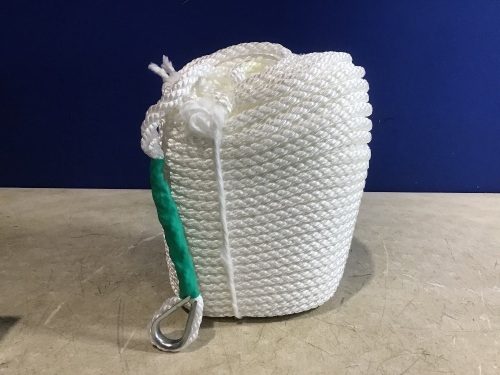 1/2" x 300' 3 Strand Twisted Rope - Lot 889