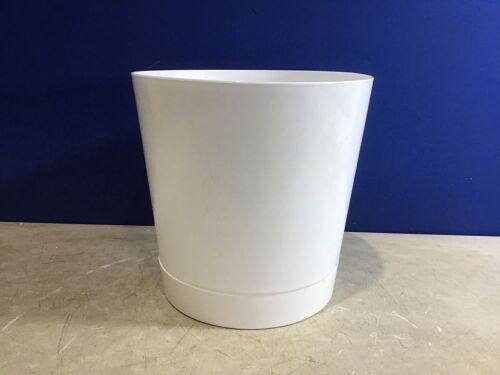 Full Depth Round Cylinder Pot, White, 14-Inch - Lot 867