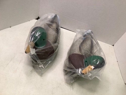 Lot of (2) Decoy Ducks, Appears New - Lot 117