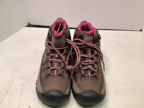 Keen Women's Hiking Boots, 7.5, Ecommerce Return - Lot 156