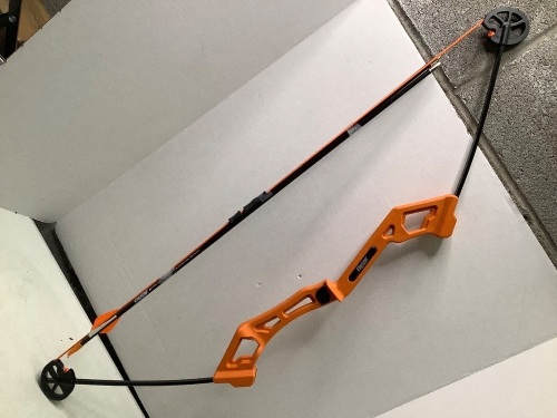 Bear Youth Bow, Ecommerce Return - Lot 180