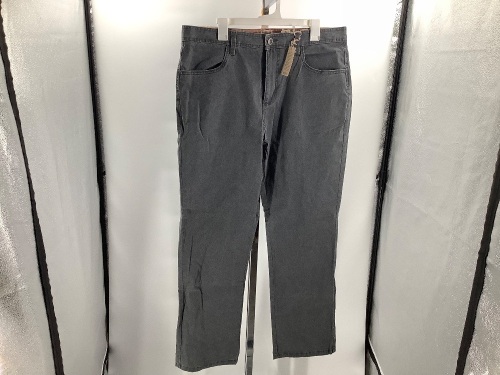 Red Head Men's Jeans, 38x32, Appears New - Lot 207