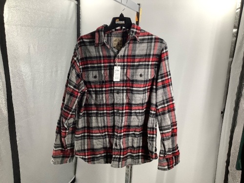 Red Head Men's Shirt, Medium, Appears New - Lot 220