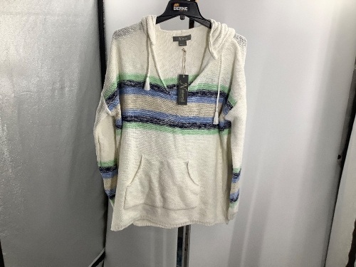 Natural Reflections Baja Pullover, Large, Appears New - Lot 222