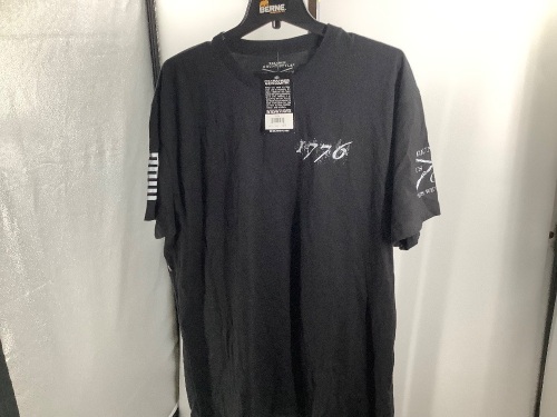 Gruntstyle Men's 1776 Flag Tee, 2XL, Appears New - Lot 224