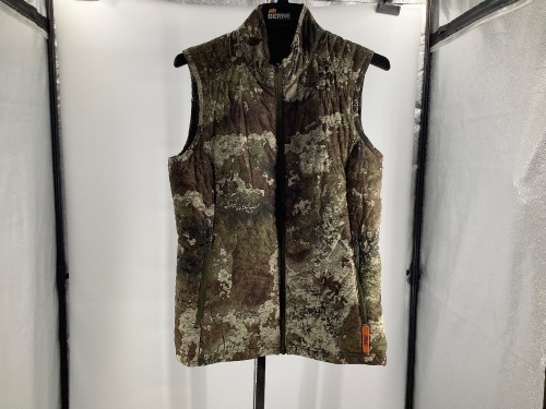 SHE Insulated Vest, Small Tear in Side, Medium, Ecommerce Return - Lot 284