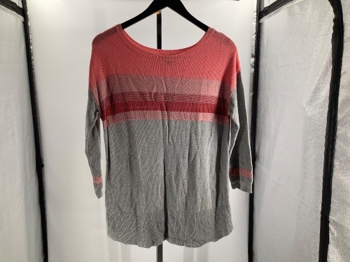 Natural Reflections Women's Shirt, Large, Appears New - Lot 287