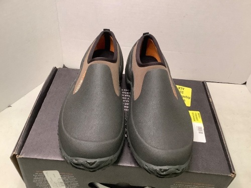 DryShod Legend Camp Shoe, All Conditions Camp Shoe, Men's 8, Appears New - Lot 301